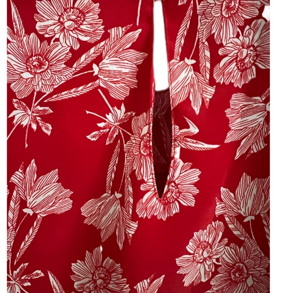 Notations Petite Size 4 short sleeve blouse, keyhole back, shoulder pads! EUC - Picture 3 of 5